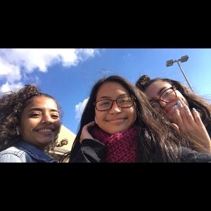 Meet your Posher, Ginie